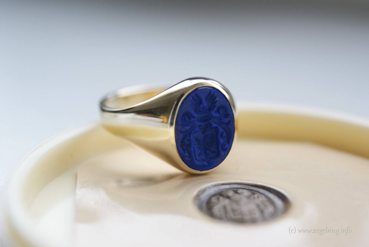 Zegelring lapis lazuli foto